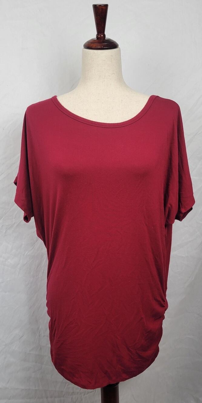 Made by Johnny Women's XL Red Blouse
